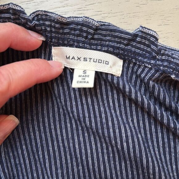 Max Studio Navy Blue/White Striped Sleeveless Dress. Size Small - Picture 8 of 10